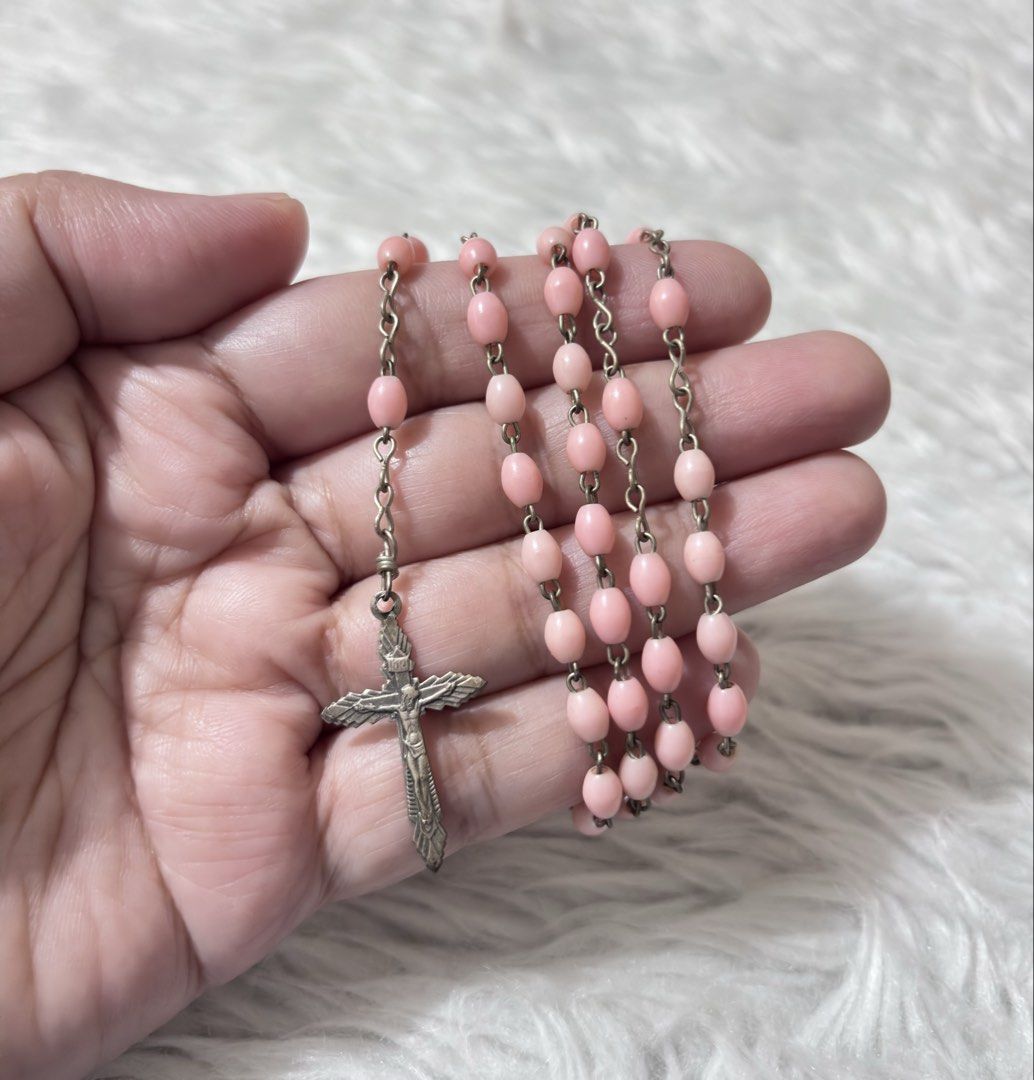 Vintage Italy Beads Rosary (Category: Religious Items) located in Paranaque City. Submitted by dalle_closet (Listing ID 1457354443, Image 1). Description: vintage rosary with italy markings.
