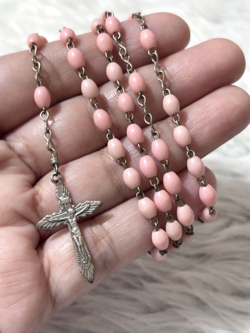 Vintage Italy Beads Rosary (Category: Religious Items) located in Paranaque City. Submitted by dalle_closet (Listing ID 1457354443, Image 2). Description: vintage rosary with italy markings.