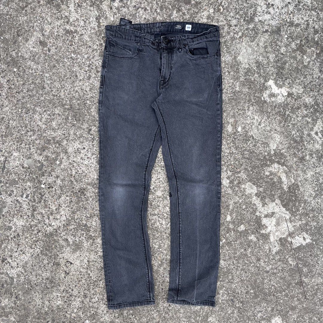 Volcom Vorta Pants (Category: Jeans) located in Nagcarlan. Submitted by swiftgem-d189 (Listing ID 1457383858, Image 1). Description: Pm for more details!.