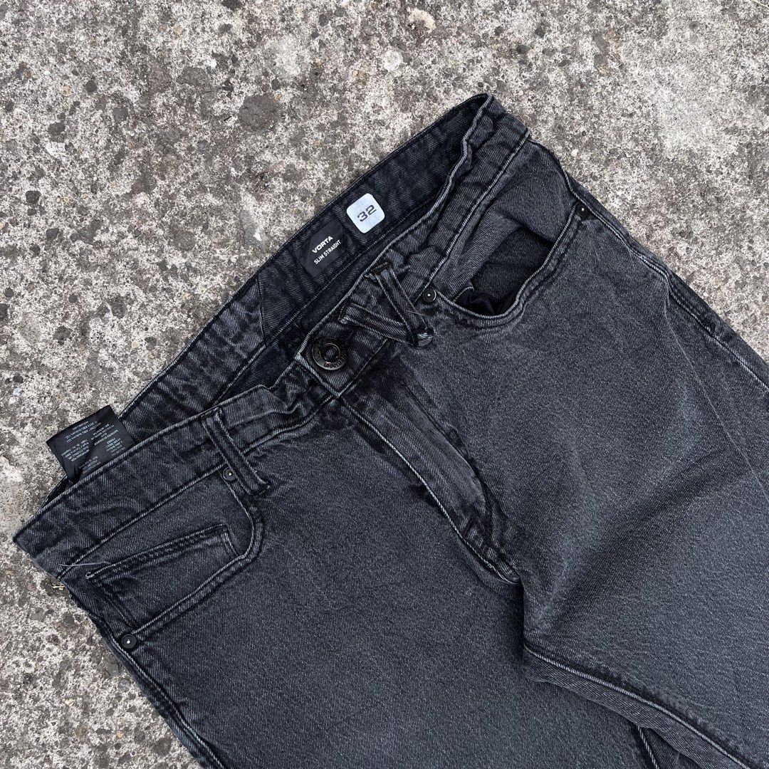Volcom Vorta Pants (Category: Jeans) located in Nagcarlan. Submitted by swiftgem-d189 (Listing ID 1457383858, Image 2). Description: Pm for more details!.