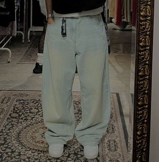 (Category: ) located in . Submitted by varsitythriftstore (Listing ID 1457447776, Image 1). Description: .