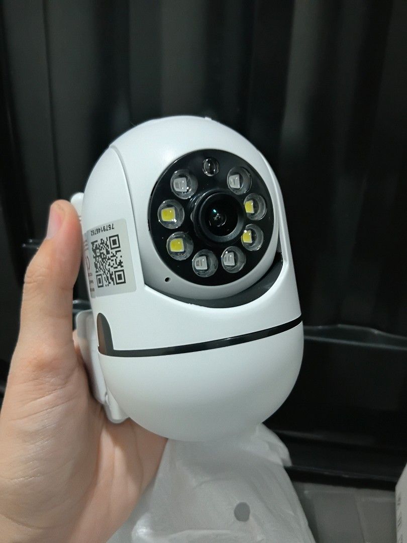 WiFi Camera (Category: Other Home Appliances) located in Manila. Submitted by elixir26 (Listing ID 1457507100, Image 1). Description: WiFi Camera complete inclusion never been used.