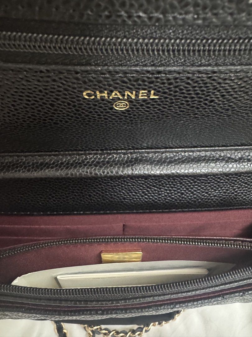 Japan preloved WOC (Category: Luxury Bags & Wallets) located in Quezon City. Submitted by pivotyellowdeclutter (Listing ID 1457411854, Image 3). Description: Japan Preloved WOC - Material: Black Caviar Leather - Hardware: Gold - Design: Classic Quilted - Includes: Dust Bag and Box .