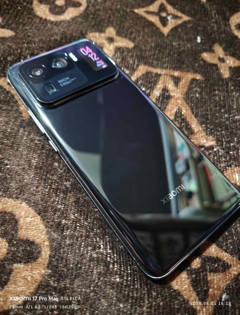 Xiaomi 11 ultra 5G (Category: Xiaomi) located in Quezon City. Submitted by nikks.2323 (Listing ID 1457347601, Image 2). Description: For Sale Xiaomi Mi 11 Ultra 5g Flagship phone *Rear Display *12+6gb RAM *256gb Storage *Octa-core Max 2.84GHz *Gorilla Glass Victus AMOLED Curve Display 6.81 inches *Triple main cam 50MP / 48MP Laser AF, color spectrum sensor, Dual-LED Flash, 120x Zoom, AI Camera, *TELEPHOTO CAM *20MP front cam *Stereo speakers tune