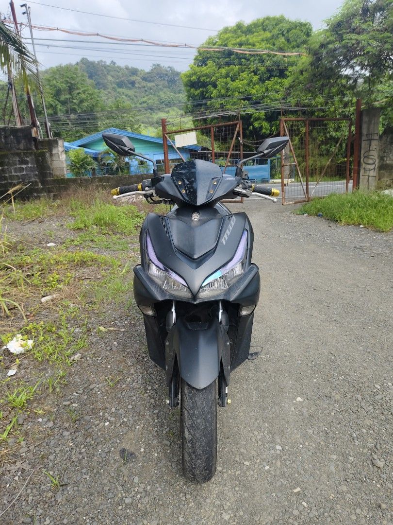 Yamaha Aerox 155 Black (Category: Motorbikes for Sale) located in Manila. Submitted by owrisan (Listing ID 1457515473, Image 3). Description: 🏍️ FOR SALE: YAMAHA AEROX V2 2021 MODEL 🔥 📌 First Owner 📌 83,000 KM ODO 📌 TRC Pipe 📌 BRD Radiator 📌 Sun Racing CVT Set 📌 2021 Model 📌 Complete papers / ready for transfer Maayos gamitin at alagang-alaga. May mga upgraded parts na rin para sa mas magandang performance. Direct owner / first owner, hi
