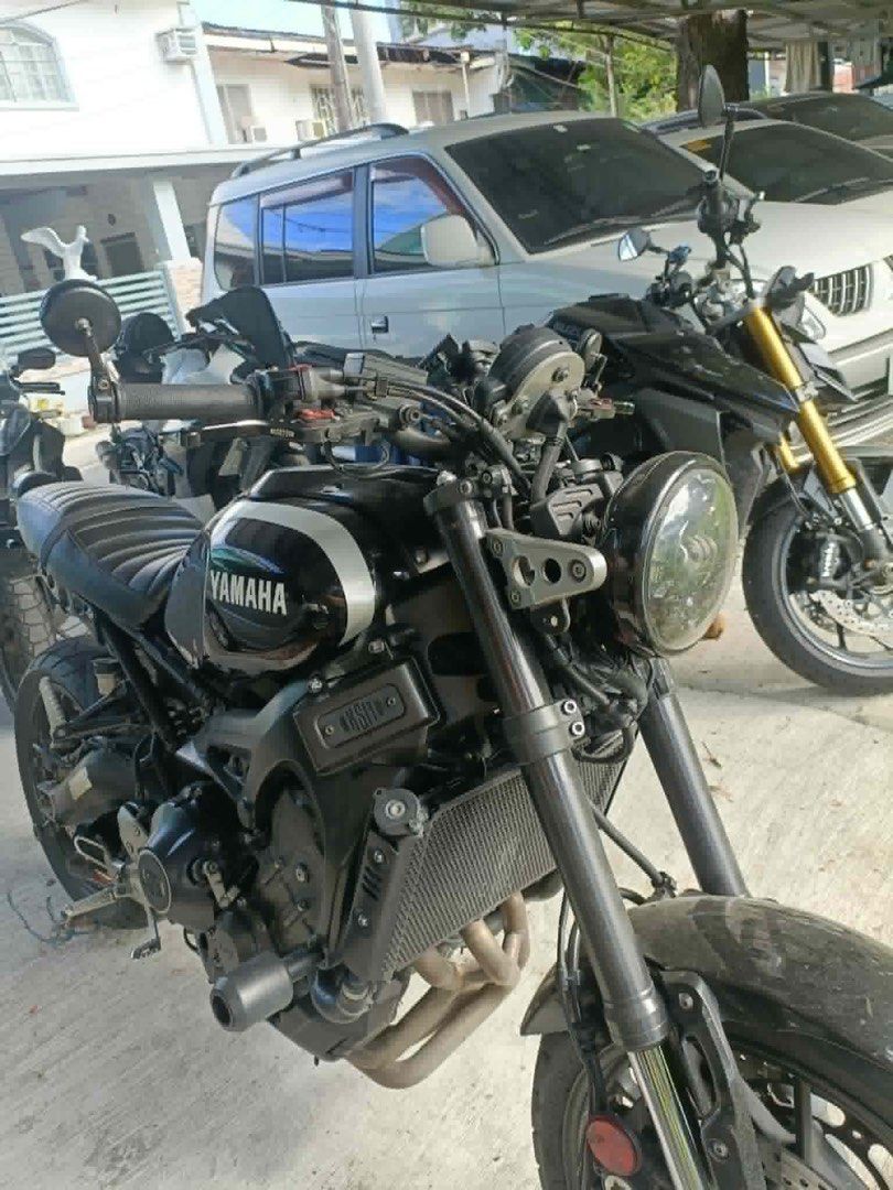 Yamaha XSR 900 (Category: Motorbikes for Sale) located in Paranaque City. Submitted by vantac0716 (Listing ID 1457468925, Image 3). Description: 🏍️ Yamaha XSR900 Black CP3 2019 Model Clean, well-maintained, and ready to ride. ✅ 15,526 KM Mileage ✅ Complete Papers ✅ LTO Registered ✅ 2 Original Keys ✅ Manual Booklet ✅ No Engine Issues Upgrades: • Evotech Slider • Evotech Front & Rear Axle Protectors • Evotech Spools • GB Racing Engine Covers • Riz