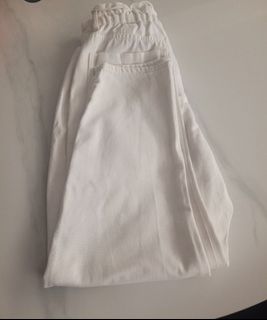 （分類：）位於 。 由 vadhika 提交（商品編號 1457437639，圖片 1）。簡介： 。