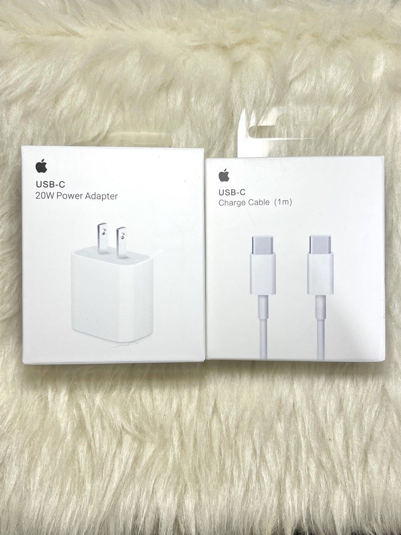 15/16 Pro Max Original iPhone Charger Type C+C (Category: Chargers & Cables) located in Manila. Submitted by _ferdss (Listing ID 1457584503, Image 1). Description: Fast Charger ✅ 100% working ✅ Tested ✅ Condition: New 📍Pick Up / Deliver Via Lalamove 🚚.