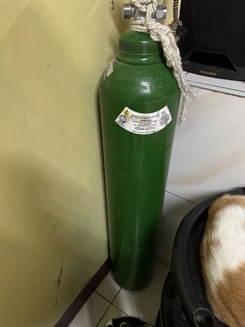 20L Medical Oxygen Tank (Category: Medical Supplies & Tools) located in Quezon City. Submitted by fastwater.163ebe (Listing ID 1457645177, Image 1). Description: 20L Medical Oxygen Tank Please note: Regulator not included MOP: Cash/Gcash on pickup Delivery: c/o buyer Location: Barangay Punturin Valenzuela City. Send me message for more details..