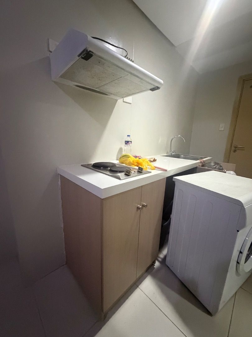 2 TORRE LORENZO STUDIO UNIT FOR SALE (Category: Apartments & Condos) located in Manila. Submitted by lorin.bindal (Listing ID 1457530687, Image 3). Description: LOCATED RIGHT ACROSS DE LA SALLE UNIVERSITY TAFT PRICE INCLUSIVE OF CAPITAL GAINS TAX .