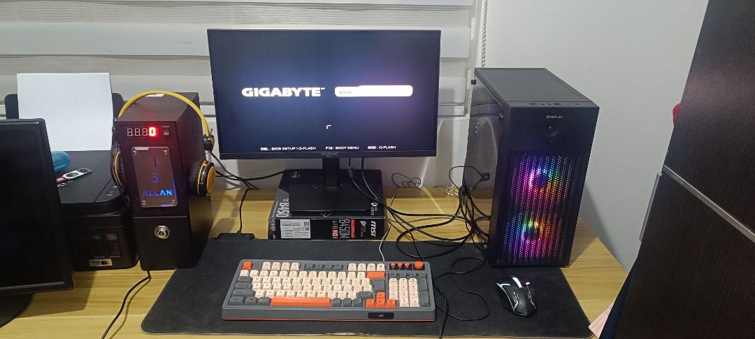 3 Computer Sets with Coin Box for Sale (Category: Desktops) located in Pasig City. Submitted by cyberentre45106 (Listing ID 1457664988, Image 3). Description: RUSH SALE: Ready-to-Earn 3-Unit Pisonet Setup (Slightly Used) Get a complete 3-unit PC setup ready for gaming or home business! Used for only 8 months and kept in excellent working condition. Key Package Features: • 3x Gaming Rig Towers: Powered by AMD Ryzen 5 3400G with Radeon Vega 11 Grap