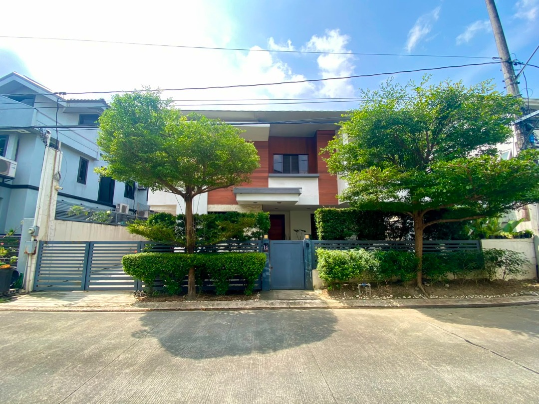 (Category: ) located in . Submitted by vsg.realestate (Listing ID 1457696587, Image 1). Description: .