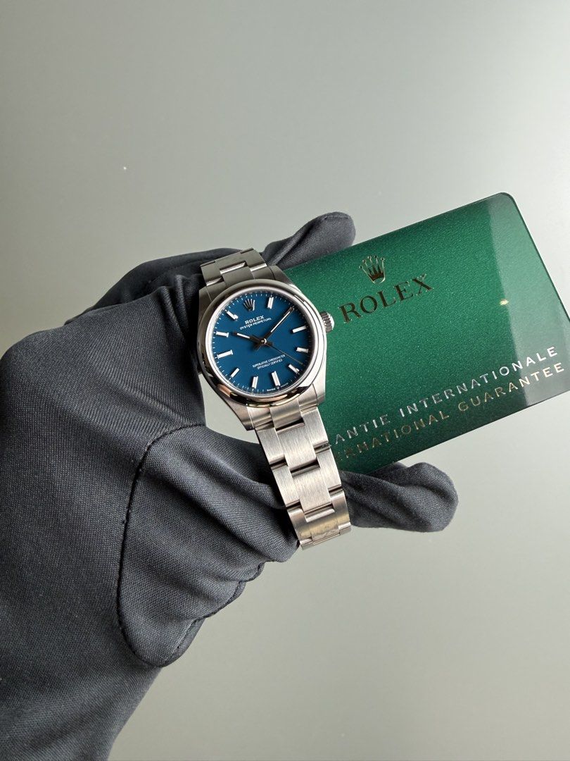 [ LNIB 2026 🔵 ] Rolex 277200 Med Blue Oyster Perpetual 31mm OP31 (Category: Watches) located in Singapore. Submitted by bayfort (Listing ID 1457563331, Image 2). Description: Subscribe to Bayfort Tele-gram Community for Exclusive Deals & Clearance Sales (QR code in second last picture) Model: 277200 Dated: Jan 2026, warranty till Jan 2031 Case Size: 31mm Comes with: Full Sst Condition: Lightly Used Preowned Condition Original Box: Yes Original C