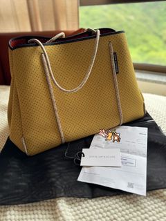 （分類：）位於 。 由 haileyyy45 提交（商品編號 1457535829，圖片 1）。簡介： 。