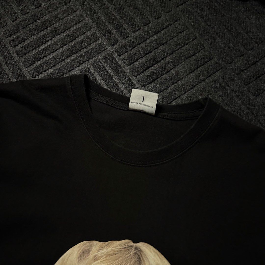 Acmé De la vie Boxing Kid (Category: Tshirts & Polo Shirts ) located in Davao. Submitted by archived.status (Listing ID 1457610543, Image 3). Description: COLOR MAY VARY DUE TO LIGHTING‼️ Condition: 9.5/10 Color rate: 9.5/10 Issue: N/A Size 1 Width 22 Length 28.