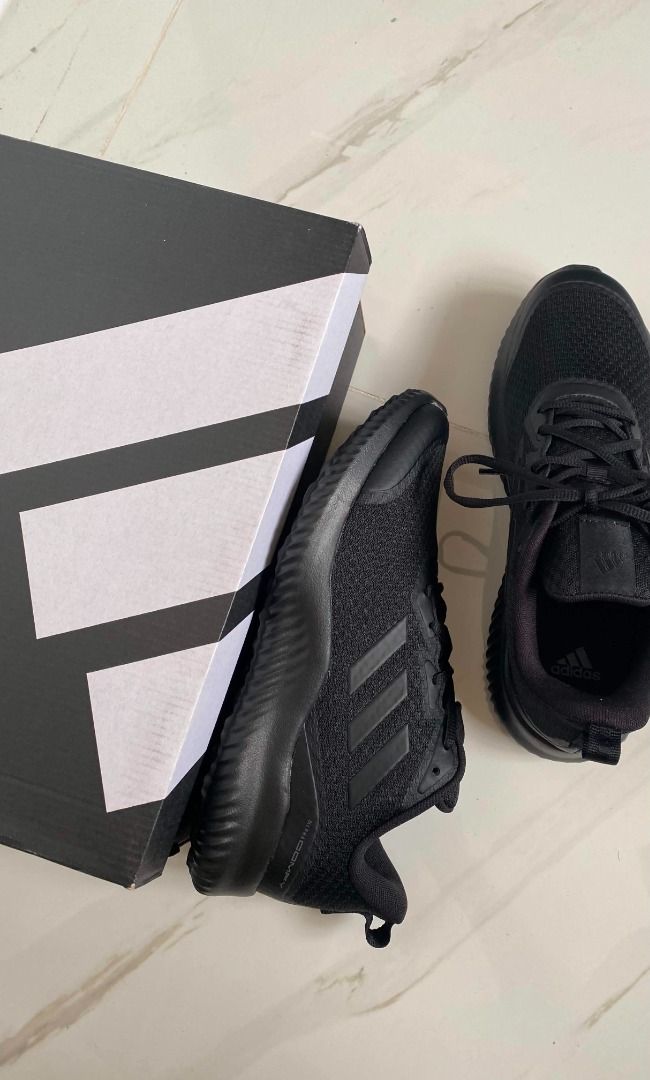 Adidas Alphacomfy Triple Black (Category: Sneakers) located in Quezon City. Submitted by cheukx (Listing ID 1457542733, Image 1). Description: Brand new Original Size 9 mens Good for running and walking Meetup, pick up or delivery via LBC Message for inquiries.