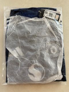 (Category: ) located in . Submitted by footballkitman (Listing ID 1457618503, Image 1). Description: .