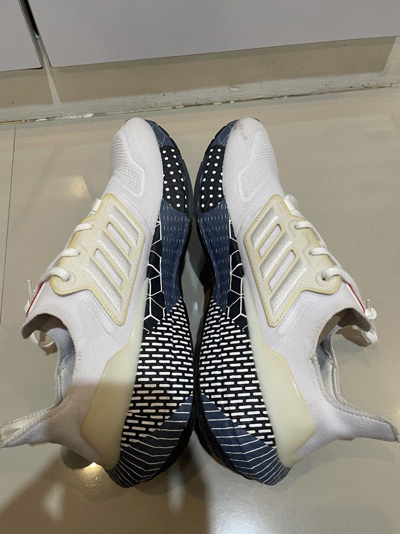 Adidas Ultraboost 22 “patchwork” (Category: Casual Shoes) located in Manila. Submitted by adoboZ (Listing ID 1457686853, Image 3). Description: FOR SALE! Ultraboost 22 “patchwork” Size 13 9/10 condition (used casually) No box Perfect for running, training, and everyday use Manila/makati meetup.