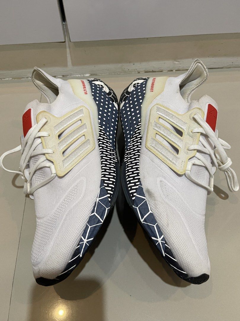 Adidas Ultraboost 22 “patchwork” (Category: Casual Shoes) located in Manila. Submitted by adoboZ (Listing ID 1457686853, Image 2). Description: FOR SALE! Ultraboost 22 “patchwork” Size 13 9/10 condition (used casually) No box Perfect for running, training, and everyday use Manila/makati meetup.