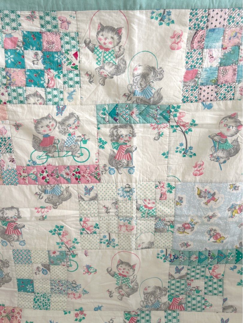 Alas Patchwork - Cat Design (Category: Other Home Decor) located in Kuala Lumpur. Submitted by azthrift69 (Listing ID 1457529821, Image 2). Description: Item selected bundle - belum basuh Material cotton ( 2 layers ) Size 97 x 105 cm Condition as pictures No fussy / joy / return / refund Postage RM8 Semenanjung.