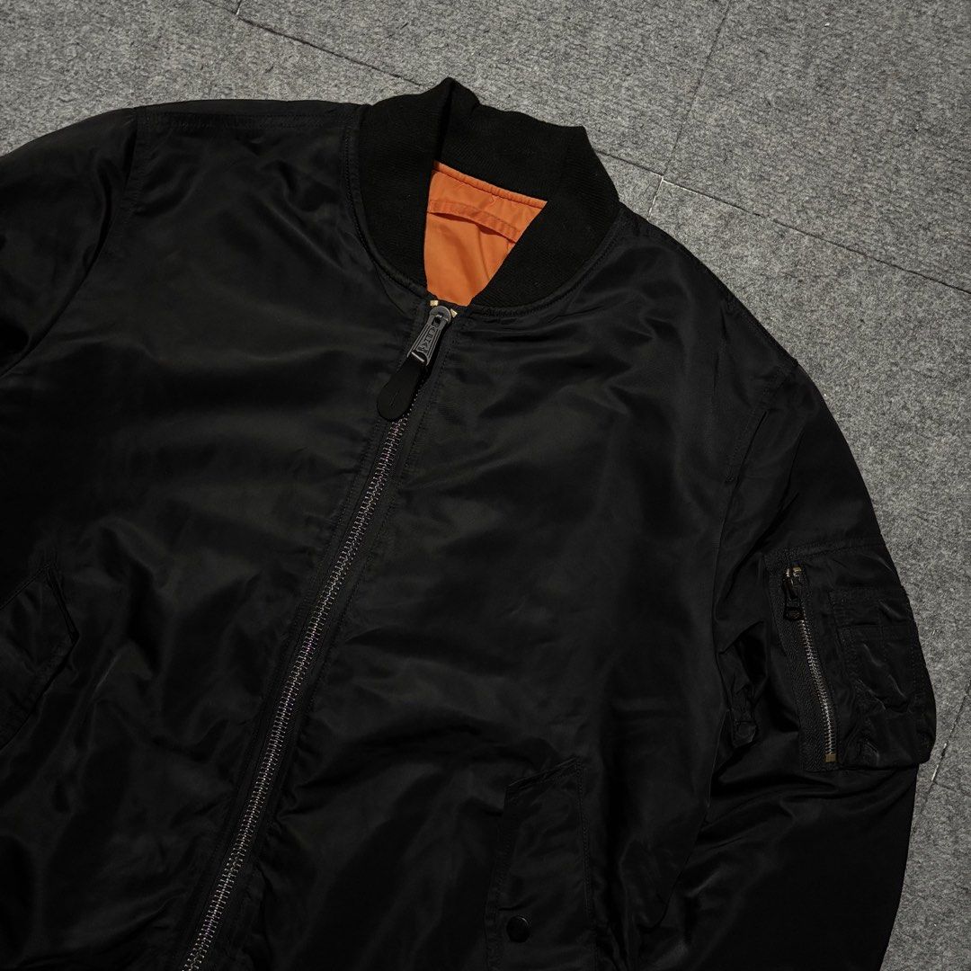Vintage Alpha Industries MA-1 Reversible Flight Bomber Jacket (Category: Coats, Jackets and Outerwear) located in Cavite. Submitted by gemsouttanowhere (Listing ID 1457638791, Image 2). Description: Large 23x27 Like new No issue.