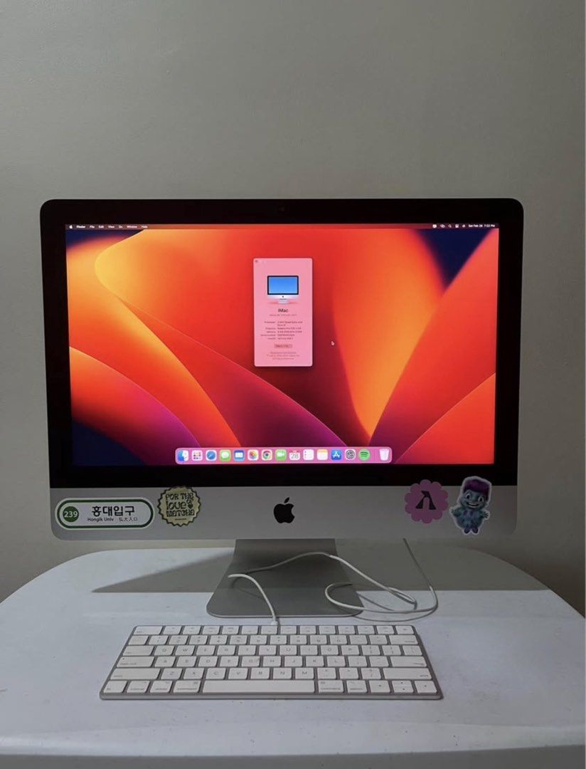 Apple iMac 2017 (Category: Desktops) located in Cebu City. Submitted by reesesvge (Listing ID 1457569253, Image 1). Description: Apple iMac 2017 21.5 4K Retina Bought in the US. Includes keyboard and transformer. Works ok - sluggish compared to modern pcs/laptops. SSD/RAM replacement or overall repair might fix this issue. Other issues: LCD - straight line on screen and color fading / screen burns on corners. Selling as is, pls check all u want b