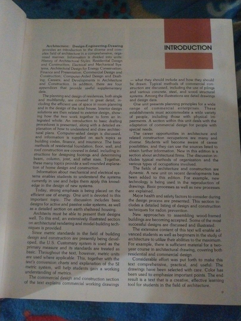 Architecture Design•Engineering▪︎Drawing (Category: Textbooks) located in Paranaque City. Submitted by riccsmars (Listing ID 1457589013, Image 3). Description: architecture author : William Spence.
