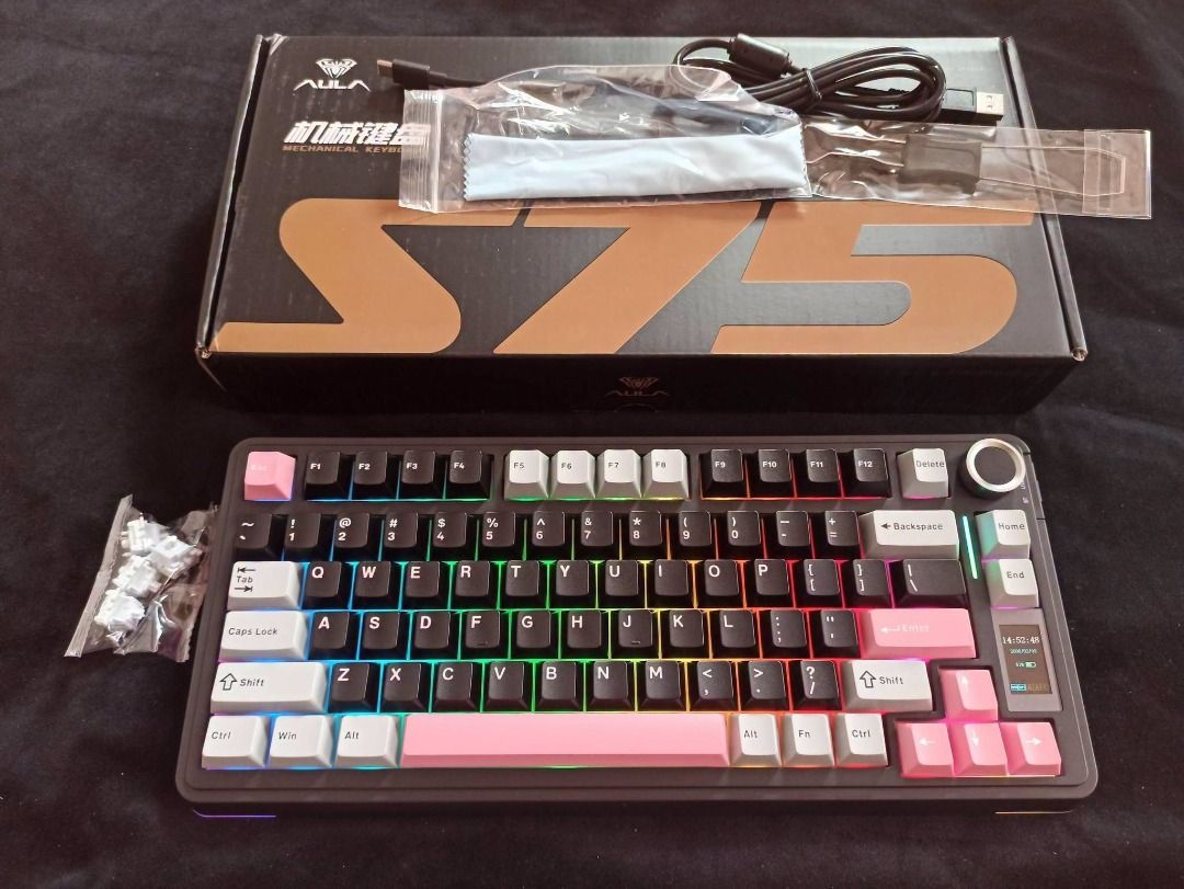 AULA S75 Pro with LCD Screen Mechanical Keyboard (Category: Computer Keyboard) located in Taguig. Submitted by hachiko4 (Listing ID 1457642646, Image 1). Description: need funds.. brand new,, promise mamatay man maganda toh guys super.