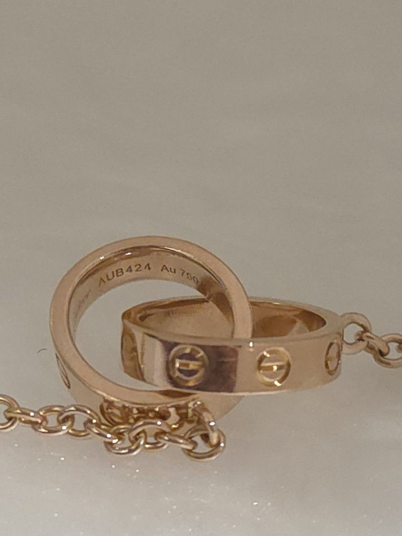 Authentic Cartier 18k Rose Gold Interlocking Bracelet (Category: Bracelets) located in Davao. Submitted by designerlux_808 (Listing ID 1457640684, Image 2). Description: Authentic Cartier 18k Rose Gold Interlocking Bracelet Size 7 inches Provided box only.