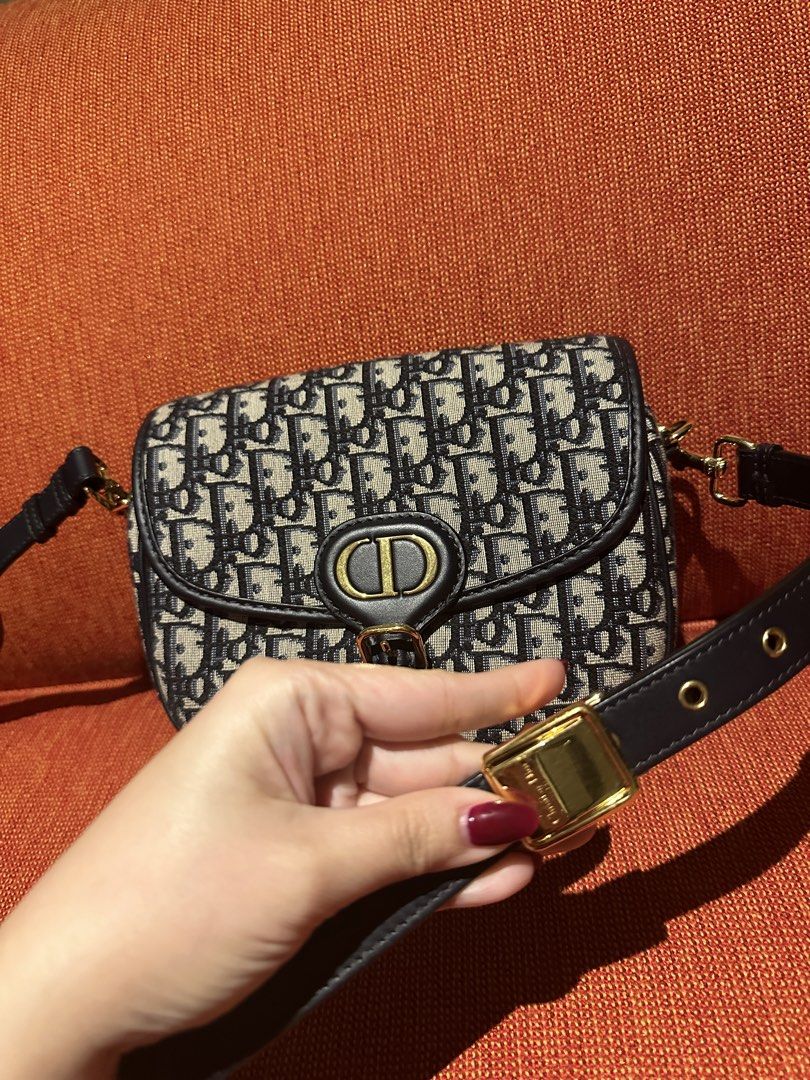 Authentic Dior Bobby Medium (Category: Luxury Bags & Wallets) located in Paranaque City. Submitted by jomaaaalones (Listing ID 1457657402, Image 1). Description: Store bought - Dior Boutique Jakarta Dior Bobby Medium Blue Dior oblique jacquard No flaw barely used/ Good as new Canvas and leather no flaw Hardware very gold no fading -lil light hairlines Authentic With box with store reciept Guaranteed Authentic- Money Back guaranteed .