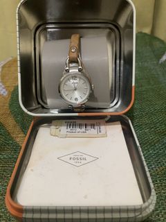 (Category: ) located in . Submitted by preloved_by_poshspeiz (Listing ID 1457589312, Image 1). Description: .