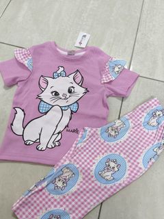 (Category: ) located in . Submitted by thriftbyneesa (Listing ID 1457659991, Image 1). Description: .
