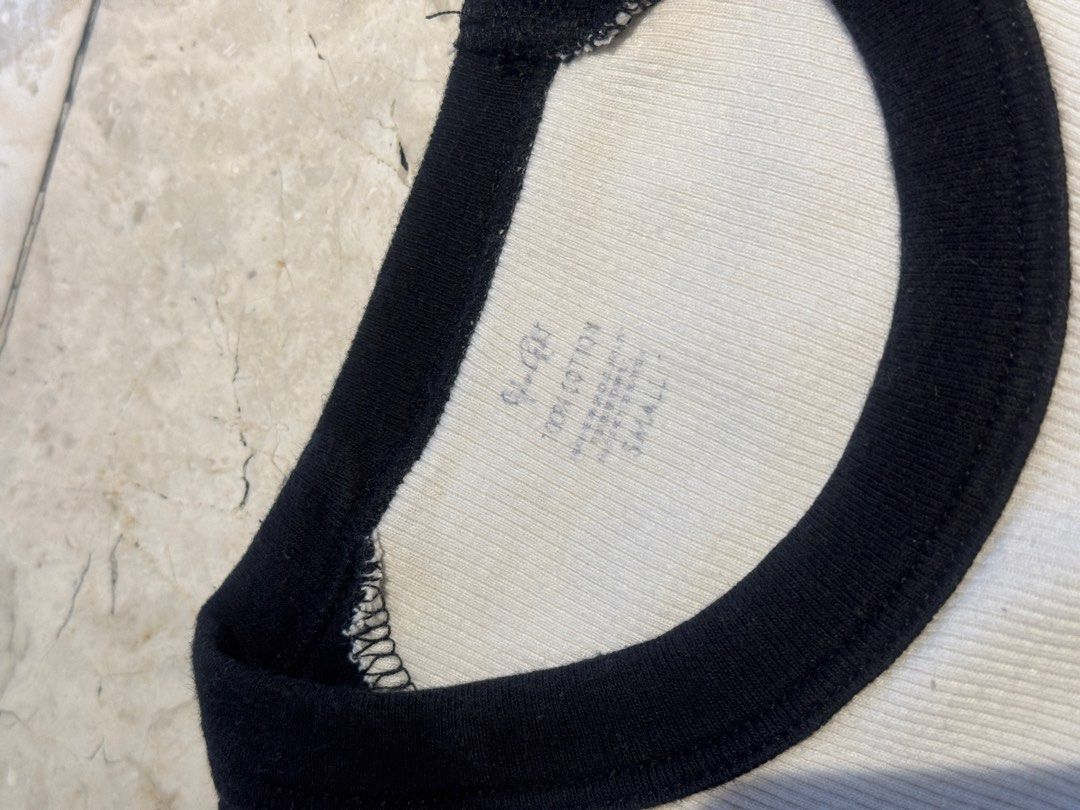 Brandy Melville Basement Studio New York Graphic T-shirt (Category: Shirts) located in Manila. Submitted by shrimpdaddy77 (Listing ID 1457601647, Image 2). Description: PURCHASED BEFORE UPSIZING No stains.