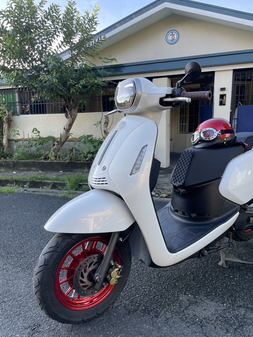Benelli Panarea 125 (Category: Motorbikes for Sale) located in Meycauayan. Submitted by wsjabuen (Listing ID 1457650426, Image 3). Description: FOR SALE‼️ FOR SALE‼️ FOR SALE‼️ 60k asking price negotiable PM lang Benelli Panarea 125 13k Mileage Registered until Next year Complete Orig Papers with DOS and user manual from casa pa 2 original keys Brandnew Benelli Matting Brandnew original switches Custom Indo Seat 3D seat Candy red Mags Literal na 