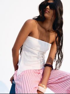 (Category: ) located in . Submitted by hanwardrobe (Listing ID 1457646752, Image 1). Description: .