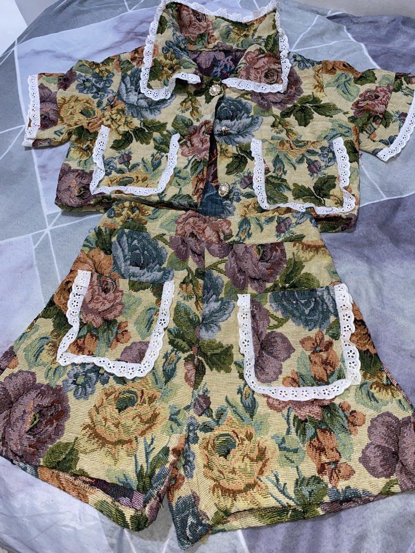 BKK CO-ORDS TERNO (Category: Dresses) located in Manila. Submitted by urbanstyle11 (Listing ID 1457555702, Image 1). Description: BKK CO-ORDS TERNO SIZE S- XL No issue used like new Just message me .