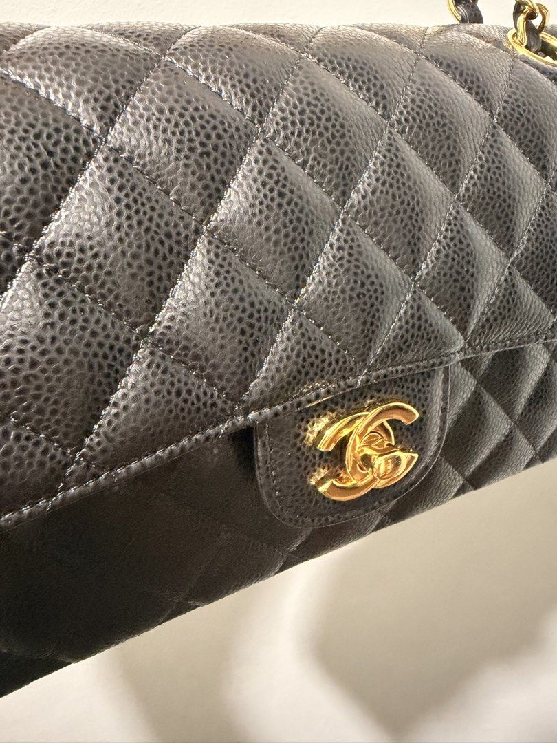 Black Grained Shoulder Bag in Small size (Category: Luxury Bags & Wallets) located in Manila. Submitted by minimaison (Listing ID 1457683045, Image 3). Description: RARE TO FIND • 23CM ✨ A rare piece you don’t come across often. Will only reply to seriously interested buyers. 🤎 Please inquire only if genuinely interested..