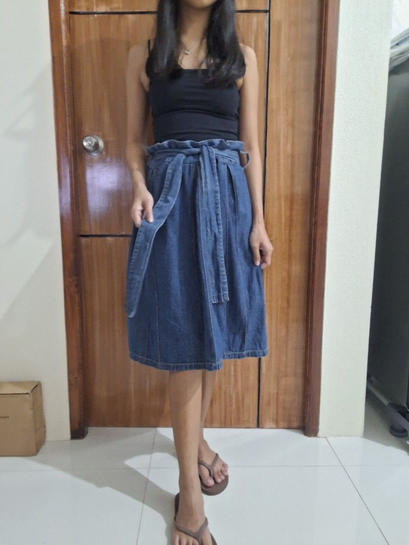 Bench Blue Denim Midi Skirt with Belt (Category: Skirts) located in Amadeo. Submitted by aj_declutters (Listing ID 1457700149, Image 3). Description: Original price: 599 Waist size expandable up to 34 inches Fit reference: Height - 5ft Upper waist - 24in; Lower waist- 26in.
