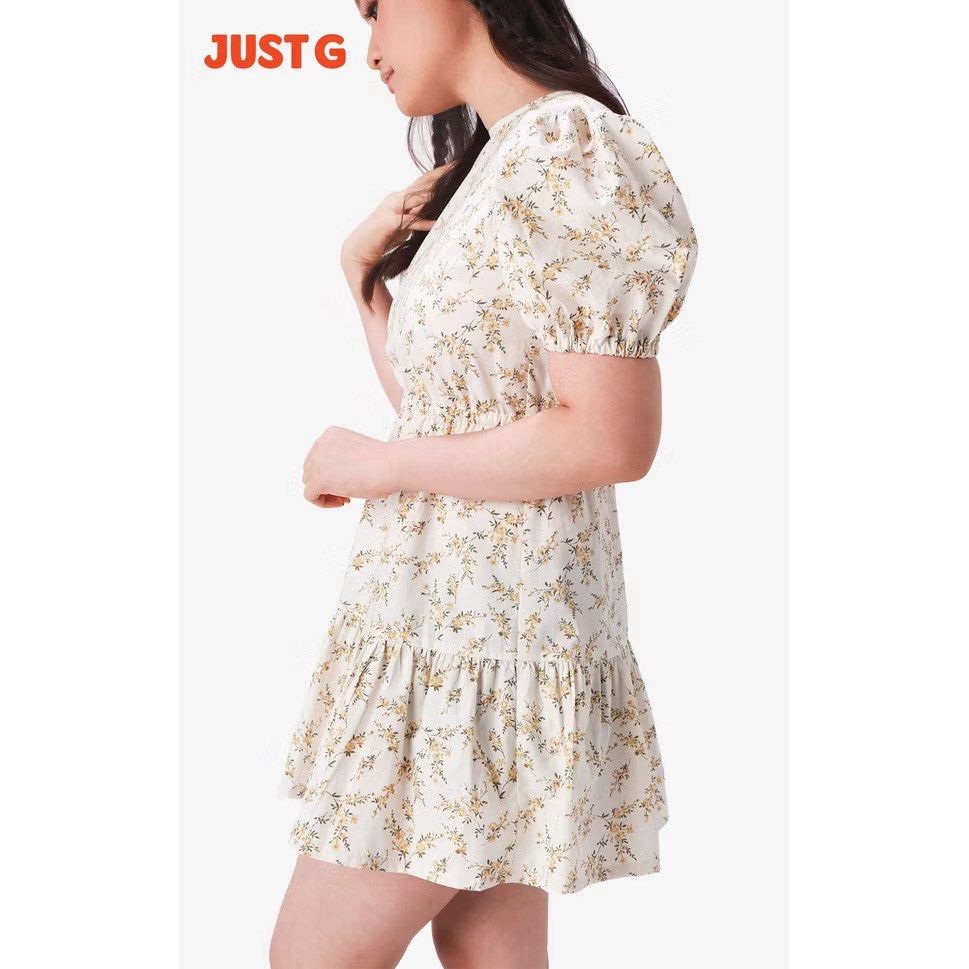 *BNWT* Just G Floral Open Back Dress (Category: Dresses) located in Bacoor. Submitted by mallimeow (Listing ID 1457524095, Image 3). Description: BRAND NEW WITH TAG Just G Floral Open Back Dress SELLING BECAUSE SIZE DOESN’T FIT.