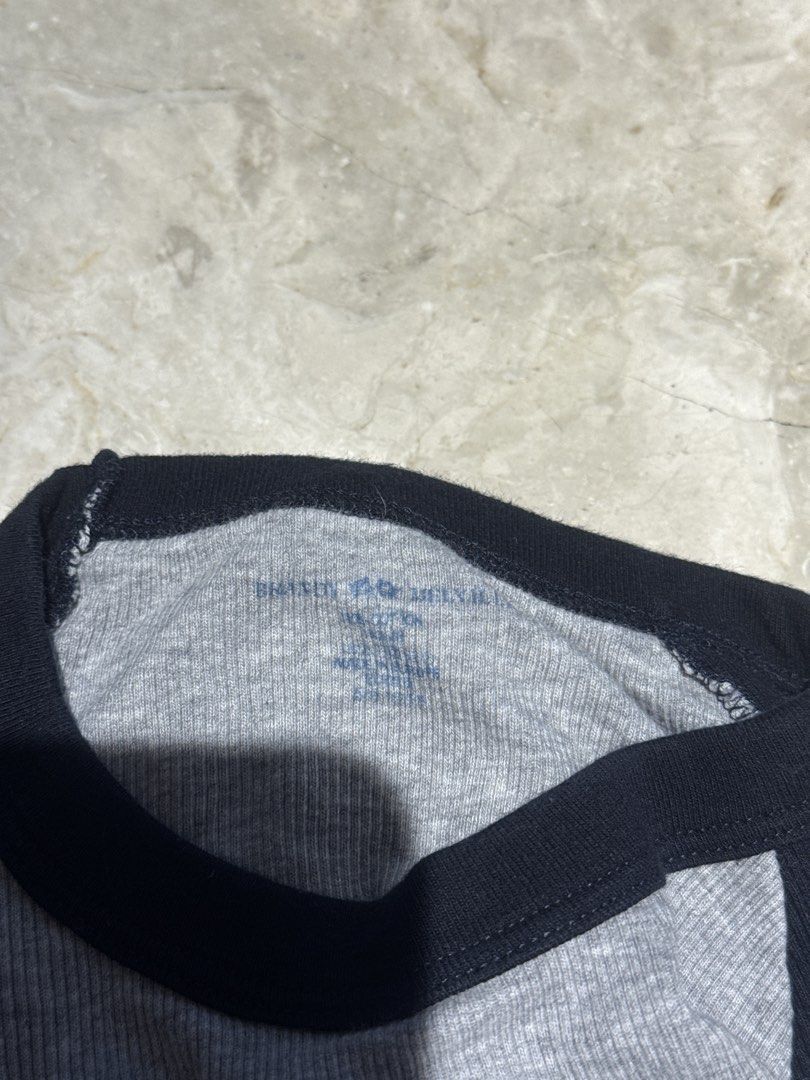 Brandy Melville John Galt Longsleeve Tee (Category: Longsleeves) located in Manila. Submitted by shrimpdaddy77 (Listing ID 1457601667, Image 3). Description: BOUGHT BEFORE UPSIZING No stains or defects.