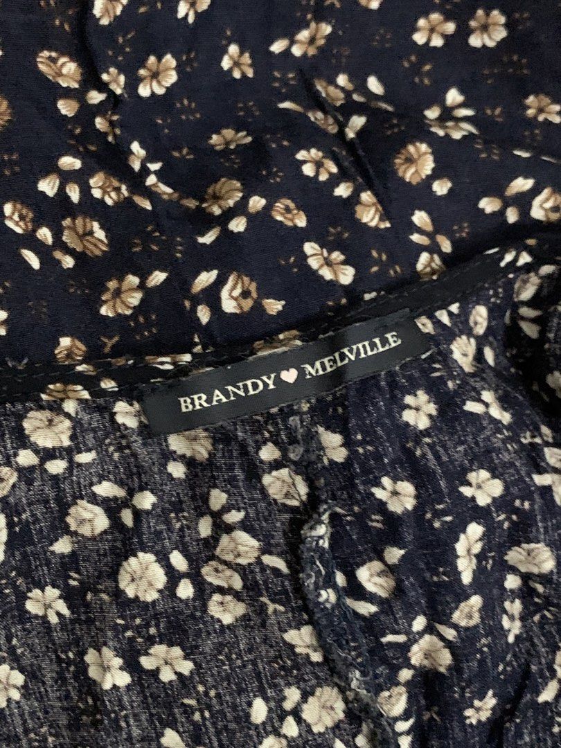 Brandy Melville Wrap Sundress (Category: Dresses) located in Vigan. Submitted by sweeeeeteclairs (Listing ID 1457622295, Image 2). Description: Small - Medium.
