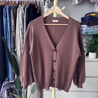 (Category: ) located in . Submitted by hanis_store (Listing ID 1457645073, Image 1). Description: .