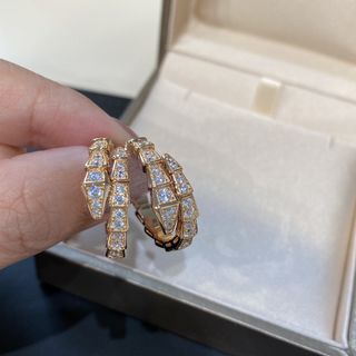 (Category: ) located in . Submitted by lucky.purchase (Listing ID 1457600095, Image 1). Description: .
