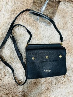 (Category: ) located in . Submitted by miz_thrift (Listing ID 1457539854, Image 1). Description: .