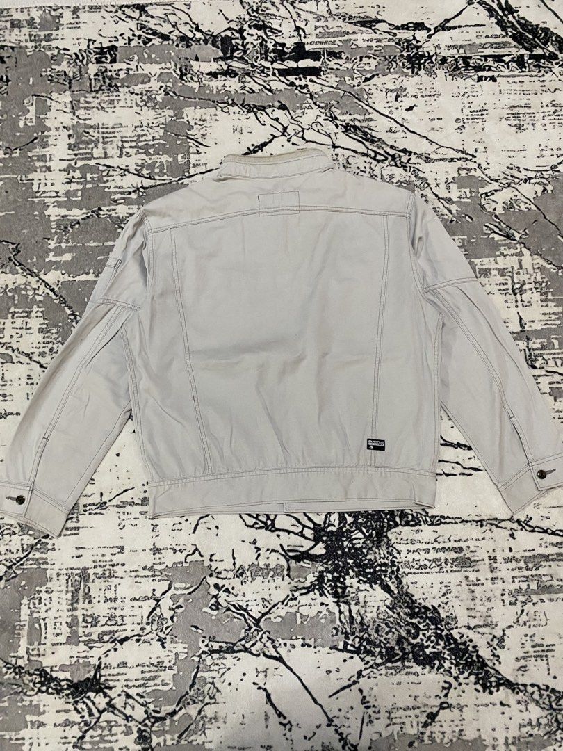 Burtle Workwear Jacket (Category: Coats, Jackets and Outerwear) located in Dungun. Submitted by offerjebossku (Listing ID 1457569914, Image 2). Description: Burtle Workwear Jacket Longsleeve Cndtion 8.8/10 Warna Ok Lagi Xada Dfect Zip Ok Size Tag L P23.5 L24.5 Rm10 Code : C5.