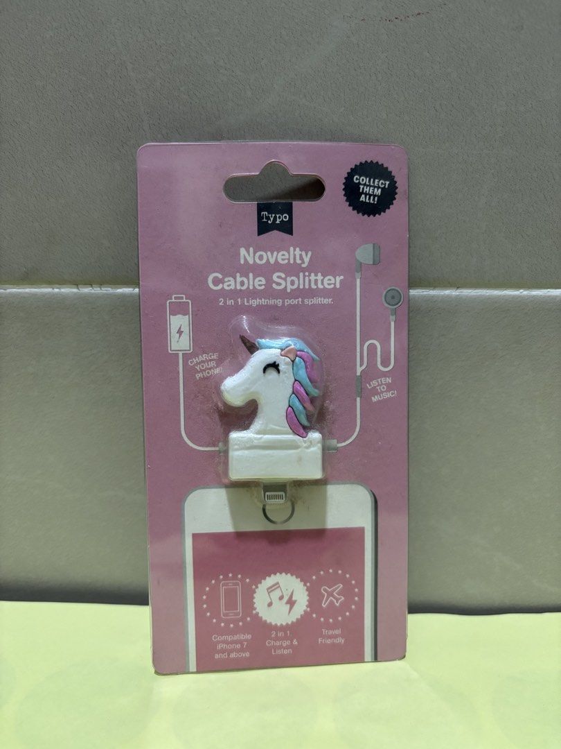 Cable Splitter (Category: Cables & Adaptors) located in Shah Alam. Submitted by ichasyah_ (Listing ID 1457531334, Image 1). Description: -Compatible with Iphone 7 and above -Charging cables and earphones not included -Output/Input : DC 5V/2000MA .