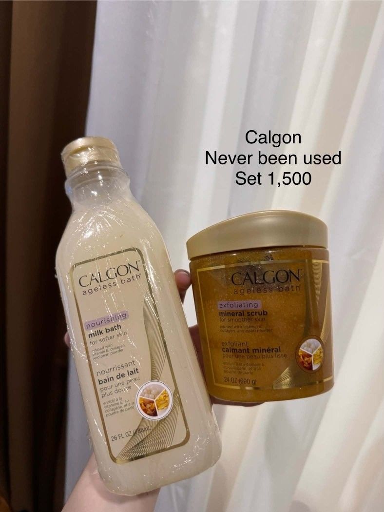 Calgon scrub and body wash (Category: Body Care) located in Palayan City. Submitted by allmypreloved_ph (Listing ID 1457613343, Image 1). Description: .