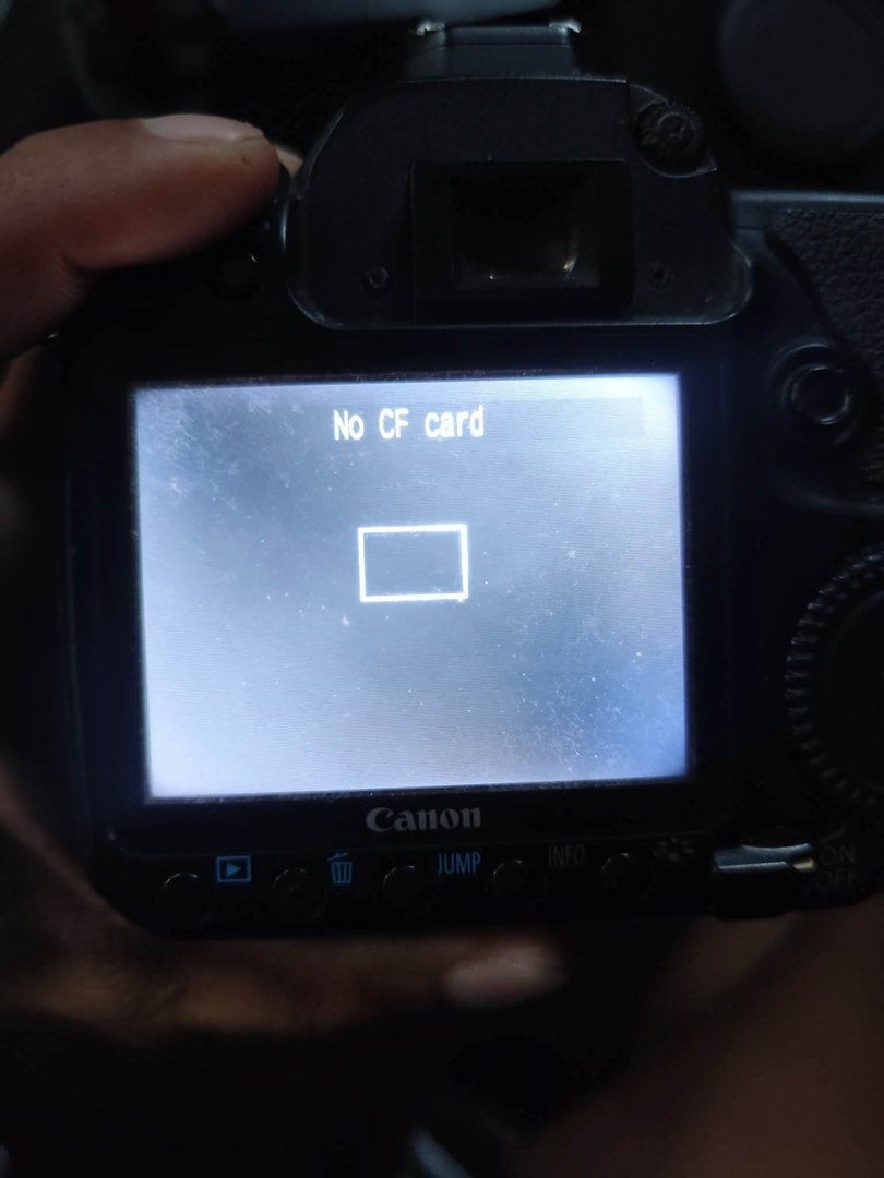 Canon 40D (sensor issue) (Category: Cameras) located in Manila. Submitted by zealstone_46c2c5 (Listing ID 1457659682, Image 2). Description: Canon 40D All working except sensor issue 2k estimated na paayos nito di ka na rin lugi sa inclusions Battery grip 2 batteries Charger SD card reader 2 SD card Camera strap.