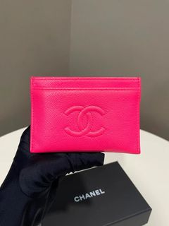 (Category: ) located in . Submitted by lovelotsluxury (Listing ID 1457653842, Image 1). Description: .