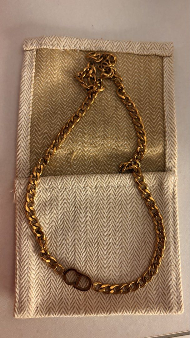 Christian Dior Gold Necklace (Category: Necklaces) located in Tagaytay City. Submitted by lilyzobel (Listing ID 1457634987, Image 2). Description: .